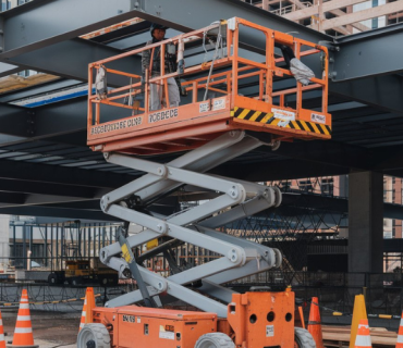 are scissor lifts safe