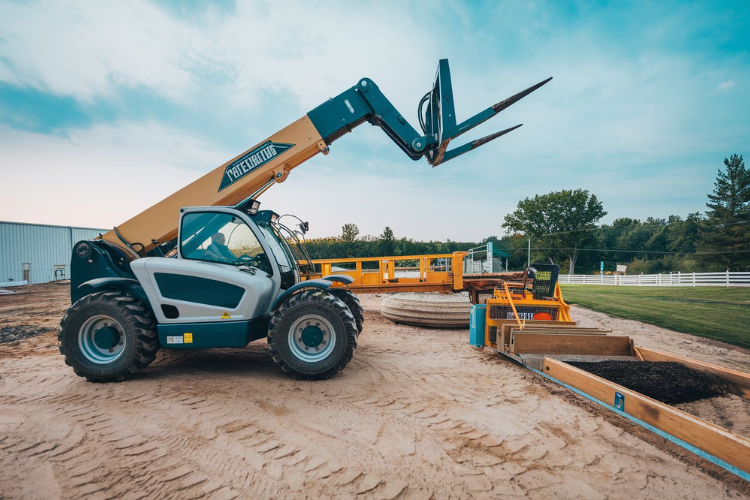 how much to rent a telehandler